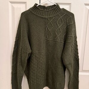American Eagle Outfitters Dark Green Turtleneck Sweater